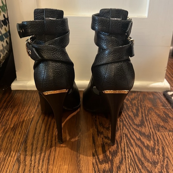 Burberry Acoustic Overfield 100 Peep Toe Ankle Boot - Picture 4 of 14